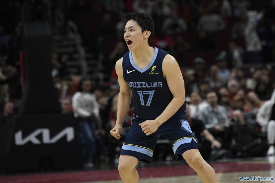 NBA今夜｜湖东说念主得到猛将 快船签下GOAT 绿军裁掉沃克